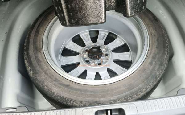 TOYOTA CAMRY V