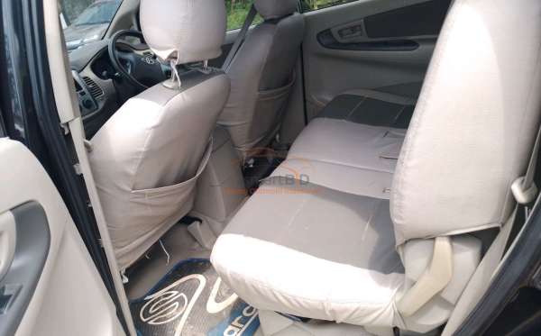 TOYOTA  KIJANG  INNOVA G