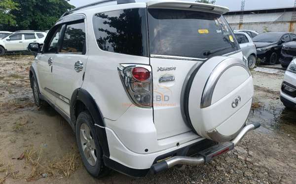 TOYOTA RUSH