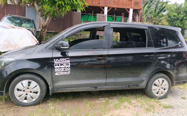 WULING CONFERO