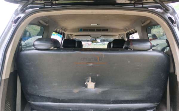 WULING CONFERO