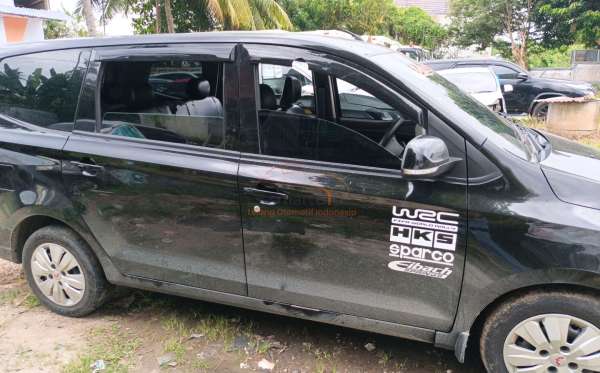 WULING CONFERO