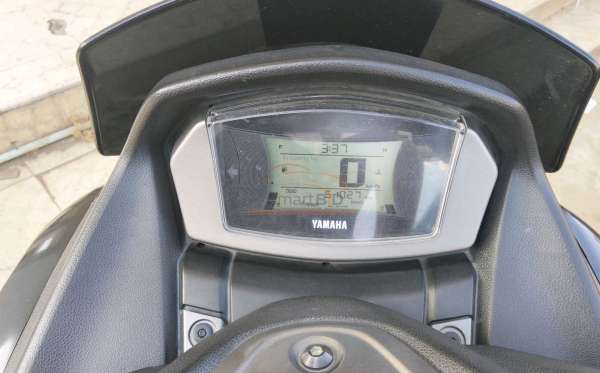 YAMAHA NMAX 155