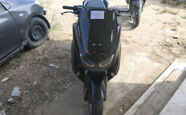YAMAHA NMAX 155