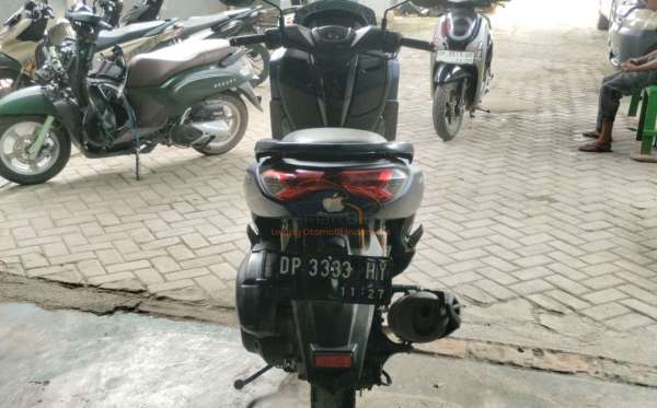 YAMAHA NMAX 155