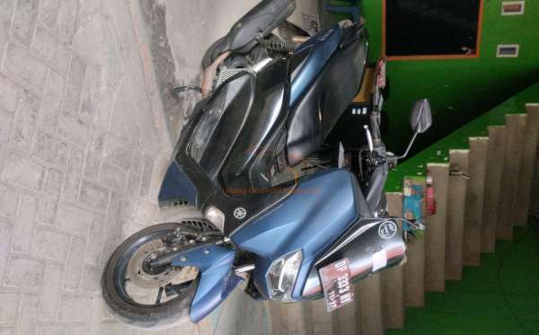YAMAHA NMAX 155