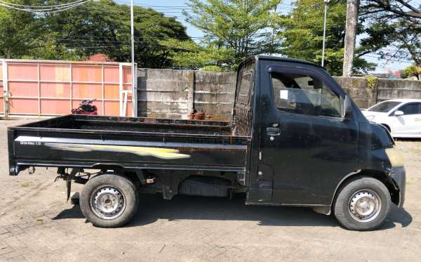 DAIHATSU GRAN MAX PU AC PS 1.5