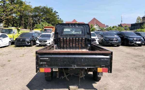 DAIHATSU GRAN MAX PU AC PS 1.5