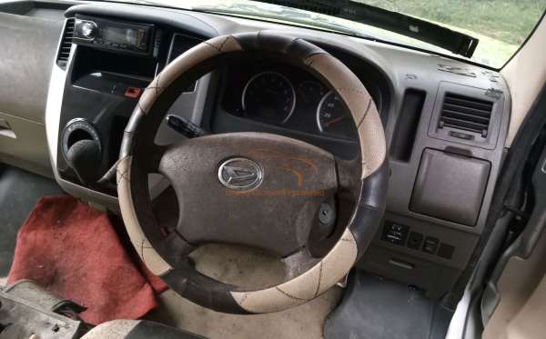 DAIHATSU LUXIO M