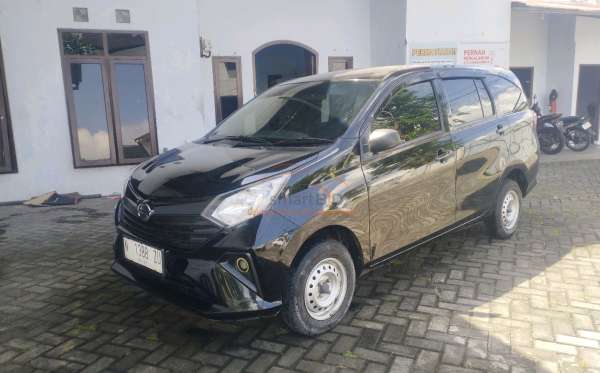 DAIHATSU SIGRA D