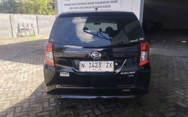 DAIHATSU SIGRA D