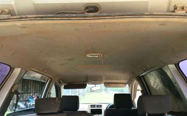 DAIHATSU  XENIA