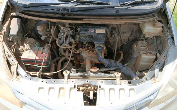 DAIHATSU  XENIA
