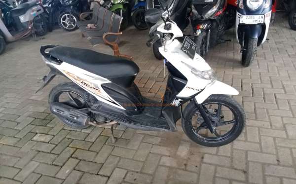 HONDA BEAT