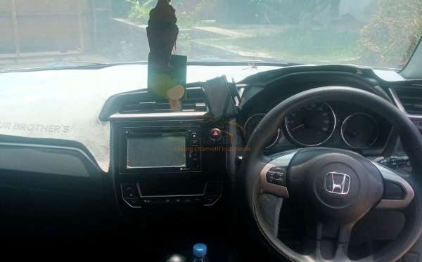 HONDA BR-V PRESTIGE