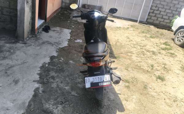 HONDA REVO FIT