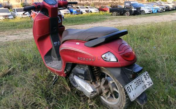 HONDA SCOOPY