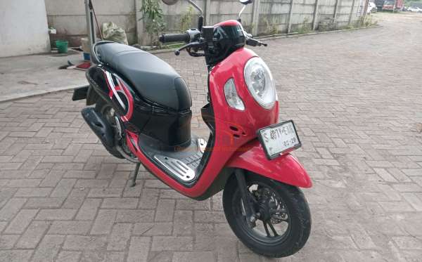 HONDA SCOOPY