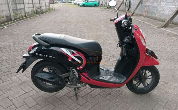 HONDA SCOOPY