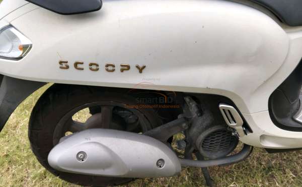 HONDA SCOOPY PRESTIGE