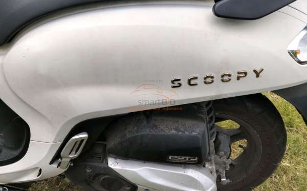 HONDA SCOOPY PRESTIGE