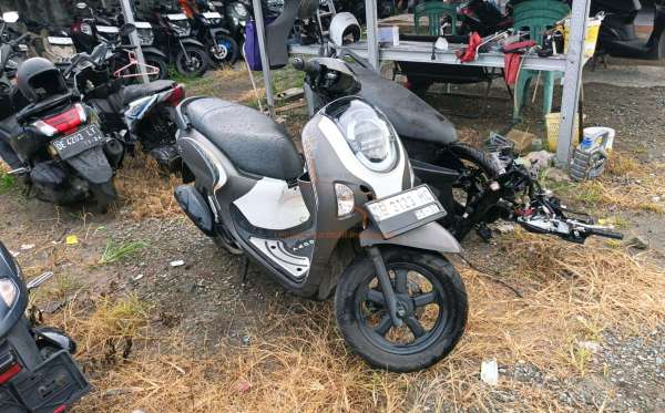 HONDA SCOOPY