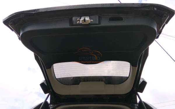 MITSUBISHI PAJERO SPORT DAKAR 2.4 (4x2) AT