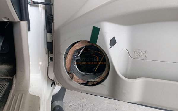 MITSUBISHI PAJERO SPORT 2.5 HP (4X2) A/T