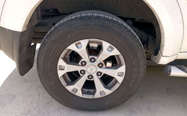 MITSUBISHI PAJERO SPORT 2.5 HP (4X2) A/T