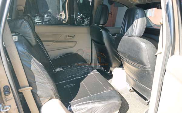 SUZUKI  ERTIGA
