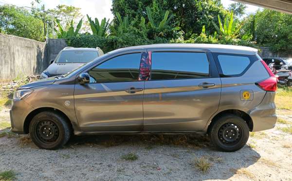 SUZUKI  ERTIGA