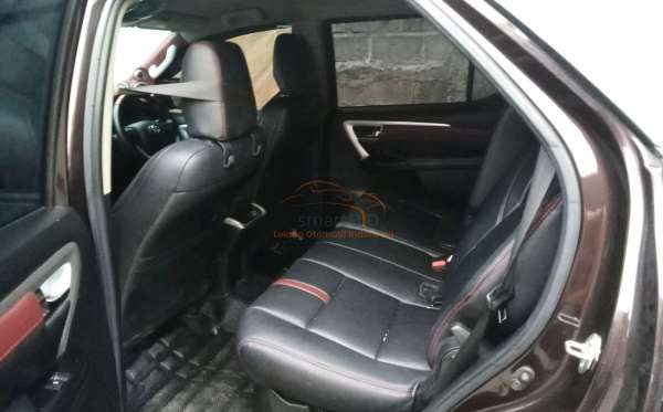 TOYOTA  FORTUNER  2.4 VRZ