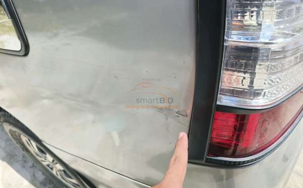 TOYOTA KIJANG INNOVA E