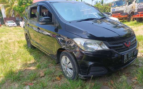 WULING CONFERO