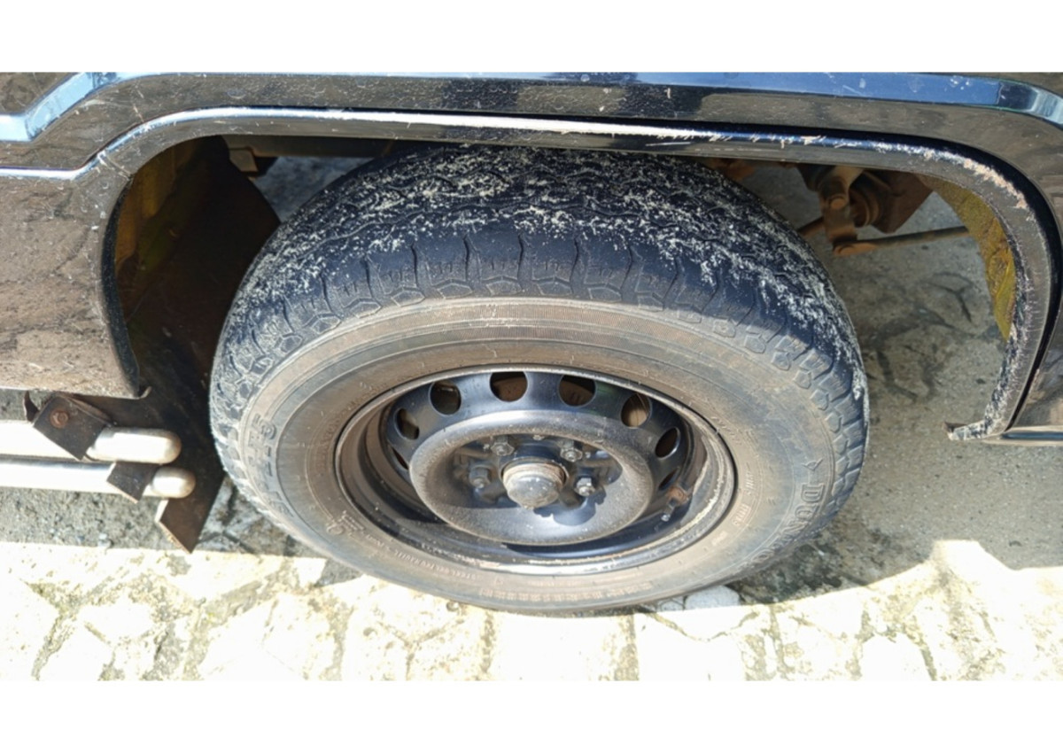 MITSUBISHI L 300 L300 PU FB-R (4X2)