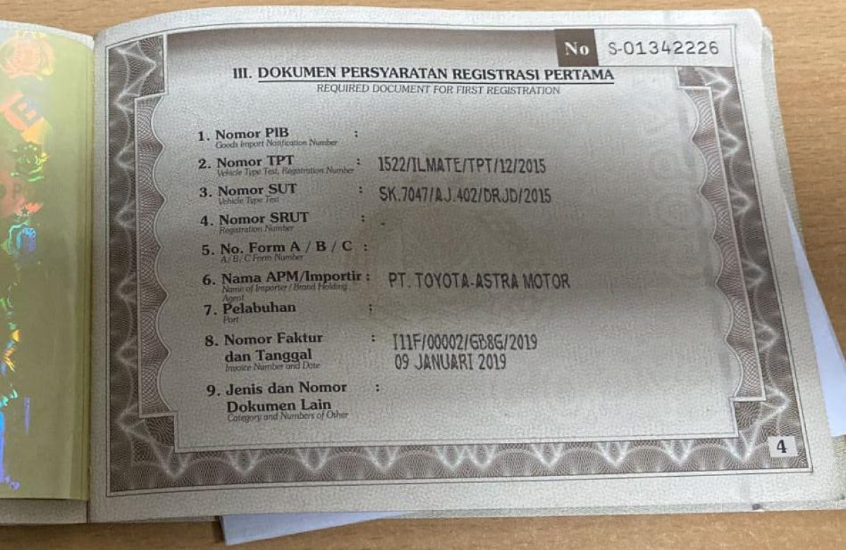 TOYOTA  FORTUNER  2.4 VRZ