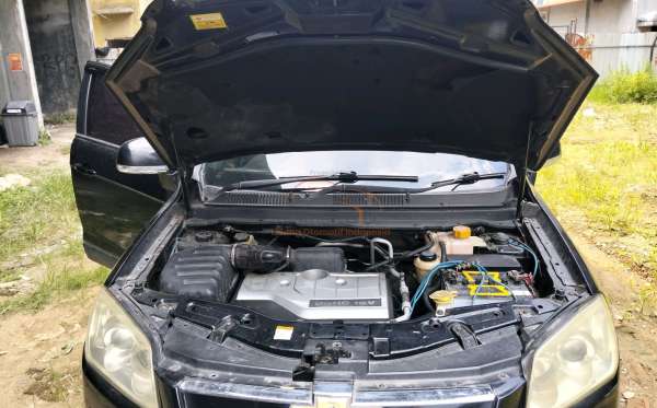 CHEVROLET CAPTIVA 2.4L LT