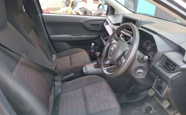 DAIHATSU AYLA 1.0 X