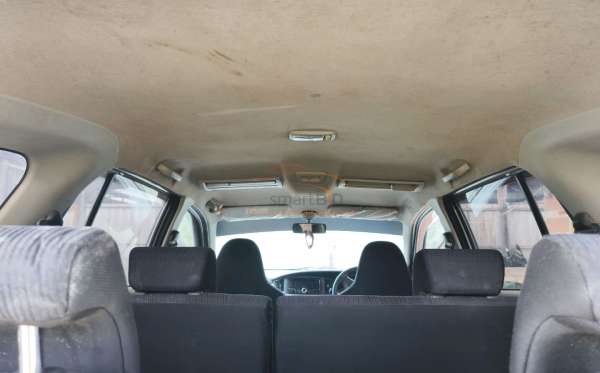 DAIHATSU SIGRA R