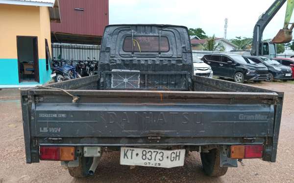 DAIHATSU STANDAR PS AC 1.5 PU