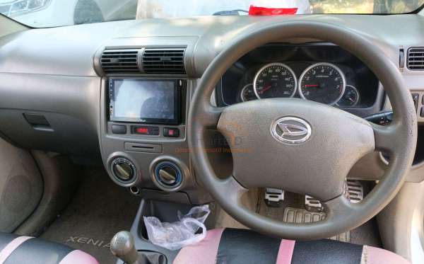 DAIHATSU  XENIA