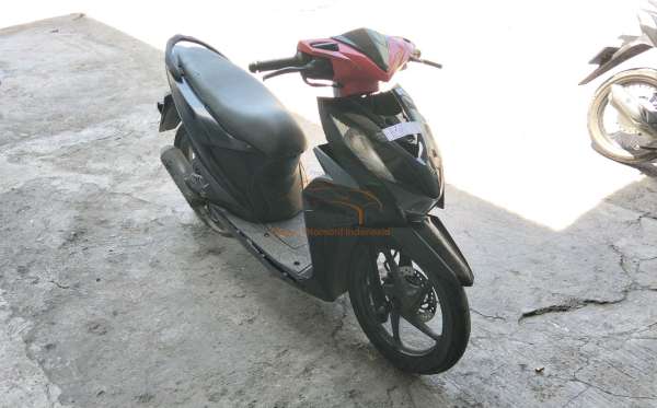 HONDA  BEAT