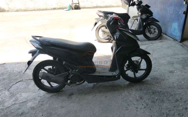 HONDA  BEAT