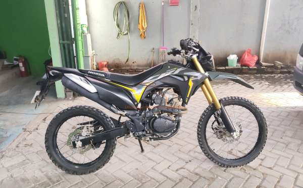HONDA CRF 150 L