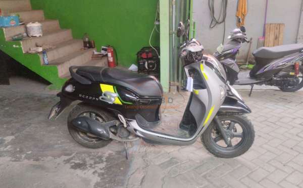 HONDA  SCOOPY