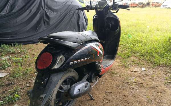 HONDA SCOOPY