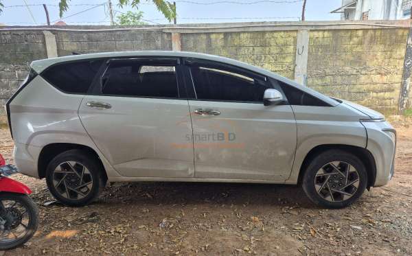 HYUNDAI STARGAZER PRIME 4X2