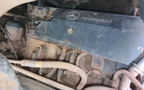 MERCEDES BENZ AXOR 2528 CH (6X4)