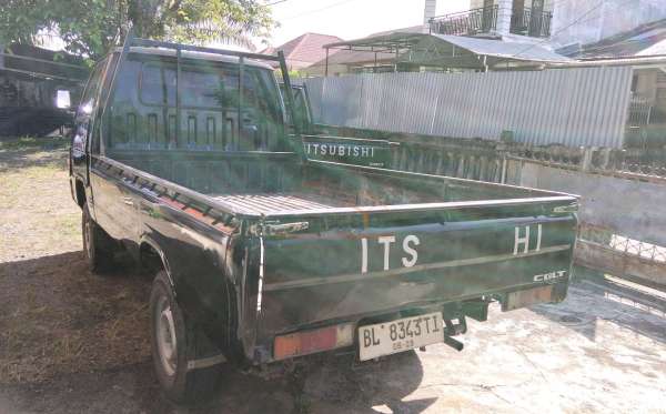 MITSUBISHI COLT L300 PU FB-R