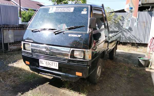 MITSUBISHI COLT L300 PU FB-R